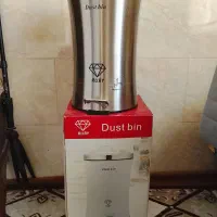 سطل زباله .در حدنو