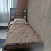 دو عدد تخت یک (نفر ه)|تخت و سرویس خواب|قزوین, |دیوار