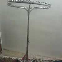 رگال گردان ایستاده