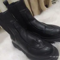 بوت زمستونی|کیف، کفش، کمربند|اهواز, فرهنگ شهر|دیوار