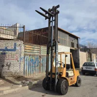 لیفتراک ۳تن تویوتا دکل بلند