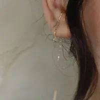 ی جفت گوشواره بخیه ای گم شده طلا