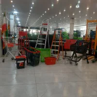 سبد و استند فروشگاه