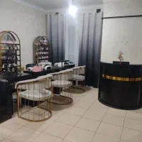 اجاره میز ناخن