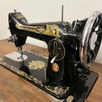چرخ خیاطی سینگر پدالی قدیمی
