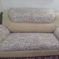 مبل راحتی هفت نفره همراه با میز