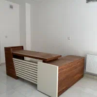 فروش ۲ عدد میز مدیریت و پذیرش