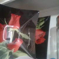کاسه وبشقاب گل سرخ
