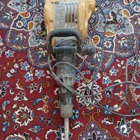 چکش برقی دیوالت