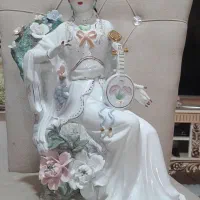 مجسمه زن چینی