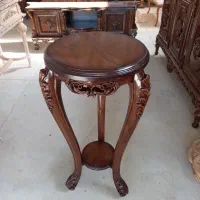 میز کنار سالنی نفس