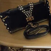 نگین دار دستی