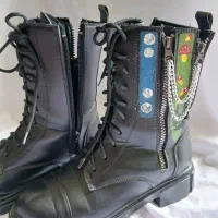 بوت|کیف، کفش، کمربند|قشم, |دیوار