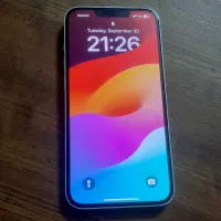 آیفون ۱۳سفید