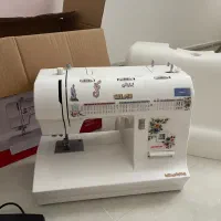 چرخ خیاطی همراه با میز