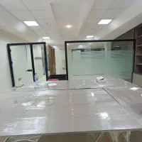 نصب و تعمیر انواع شیشه های سکوریت|خدمات پیشه و مهارت|تبریز, |دیوار