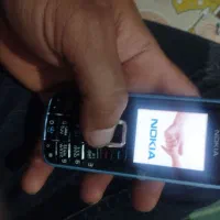 گوشی قدیمی نوکیا و سونی اریکسون