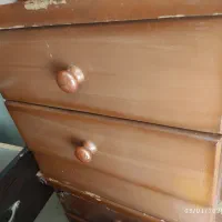 تختخواب یک نفره ، کمد تلویزیون و... تعدادی وسایل|تخت و سرویس خواب|شیراز, کوی فرهنگیان|دیوار