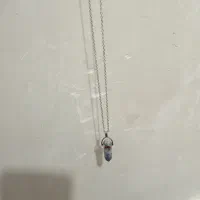 دستبند و گردنبند و جاسوییچی