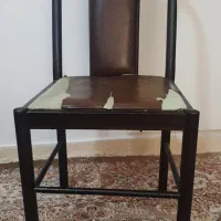 صندلی آهنی
