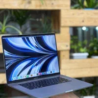 مک بوک پرو۲۰۱۸ 15اینچ i7 رم16 گرافیک دار(تک سایار)|رایانه همراه|تبریز, |دیوار