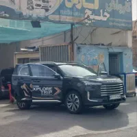 کارواش کار ماهر با جای خواب.