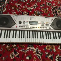 ارگ موسیقی الکترونیک در بم