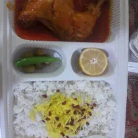 غذا خوری وبیرونبر دوستان