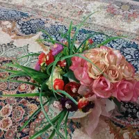 گلدون شیشه ای سالم ارسالم|گل مصنوعی|رشت, جانبازان|دیوار