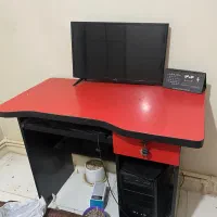 میز تحریر سالم