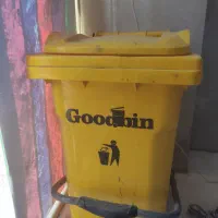 سطل آشغال پدالی