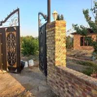 ۱.۲۰۰مترباغچه الوان بابر۴۰مترباآب وبرق روشنایی