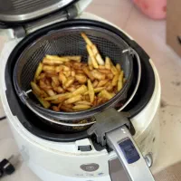 سرخ‌کن دلونگی Delonghi RotoFry F18436 (استوک تمیز)|اجاق گاز و لوازم برقی پخت‌وپز|پرند, فاز ۶|دیوار