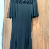 لباس مجلسی|لباس|ری, شهادت|دیوار