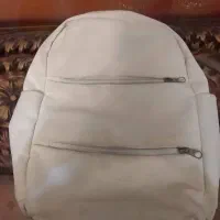 کوله پشتی در حد نو قیمت مناسب