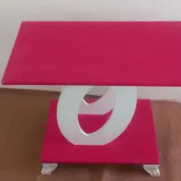 میز  چوبی طرح دار