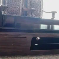 یک عددمیز تلویزیون