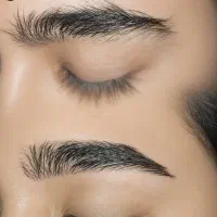 اصلاح و قرینه سازی ابرو با بند حرفه ای در رضاشهر