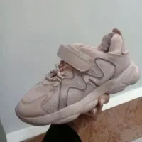 کفش و کتونی در حد|کیف، کفش، کمربند|ساوه, |دیوار