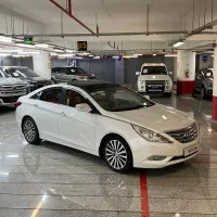 هیوندای سوناتا مدل 2012