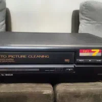 دستگاه پخش آیوا و یک دستگاه پخش DVD دووVHS|پخشکننده DVD و ویدیو|تهران, استاد معین|دیوار