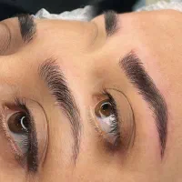 مدل برای میکرو ابرو و میکرو پیکمنتیشن لب و بن مژه