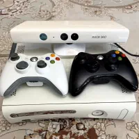 ایکس باکس ۳۶۰ نو همراه با دو دسته و کینکت