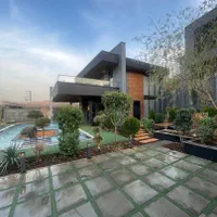 اجاره عمارت فوق مدرن ماه نو