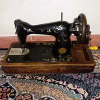 چرخ خیاطی قدیمی ژاپنی