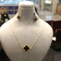 خیابان ارم پاساژ ارم همکف پ 137 .جواهری خطیب زاده|جواهرات|قم, ارم|دیوار