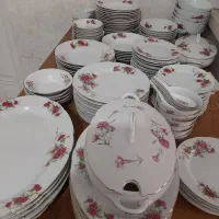 چینی گل سرخی  قدیمی