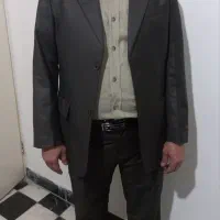 کت وشلوار  وکت تک سایز۴۲و۴۴خوش رنگ وباکیفیت|لباس|سنندج, |دیوار