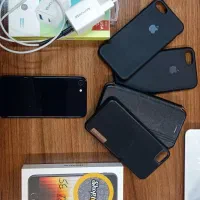 آیفون se2022 128