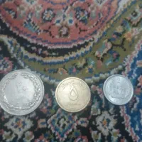 چند عدد سکه